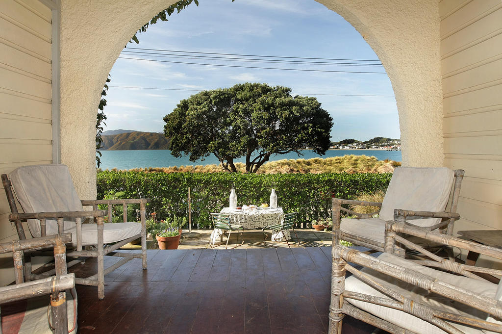 Beachfront Wellington Bed And Breakfast Bagian luar foto